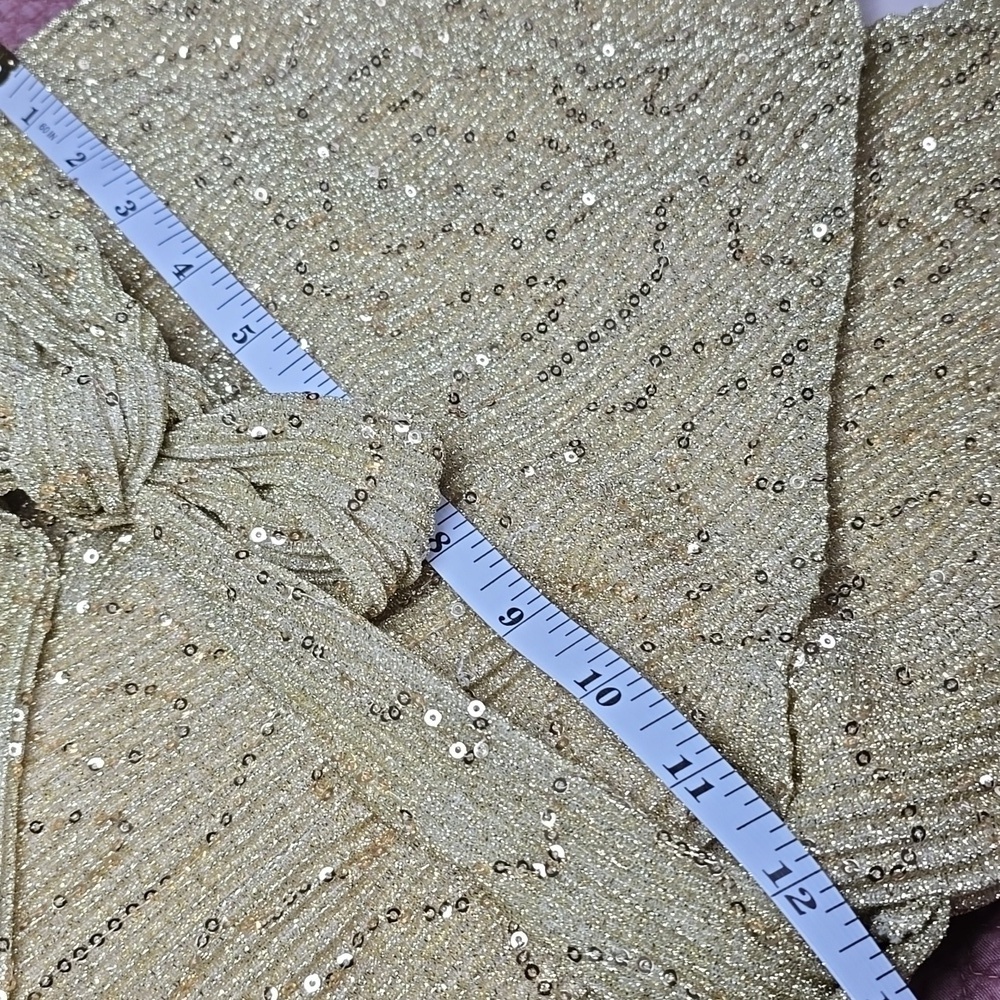 Chelsea & Violet Gold Short Puff Sleeve Sequin Embellished Jumper Medium - Picture 9 of 16